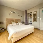 Le P'tit Monde Hotel Montignac-Lascaux