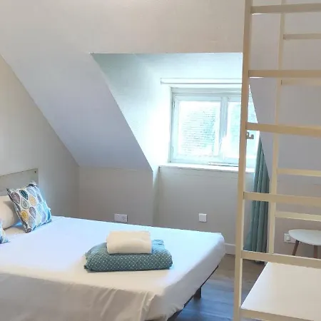 Le P'tit Monde モンティニャック