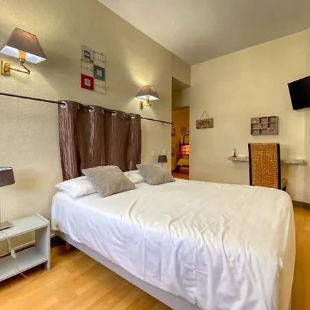 ホテル Le P'tit Monde 2*