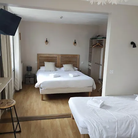 Le P'tit Monde ホテル モンティニャック