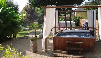 ホテル Le P'tit Monde 2*