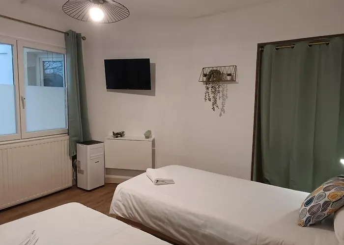 Hotel Le P'tit Monde 2*