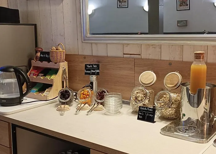 乐帕特莫德酒店 2*