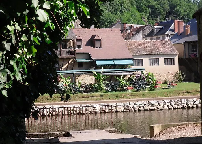 Le P'tit Monde Hotel Montignac-Lascaux