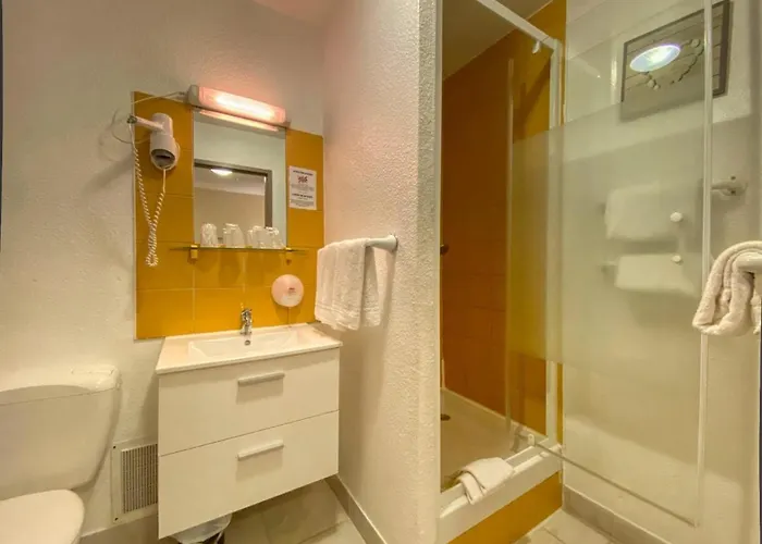 Hotel Le P'tit Monde